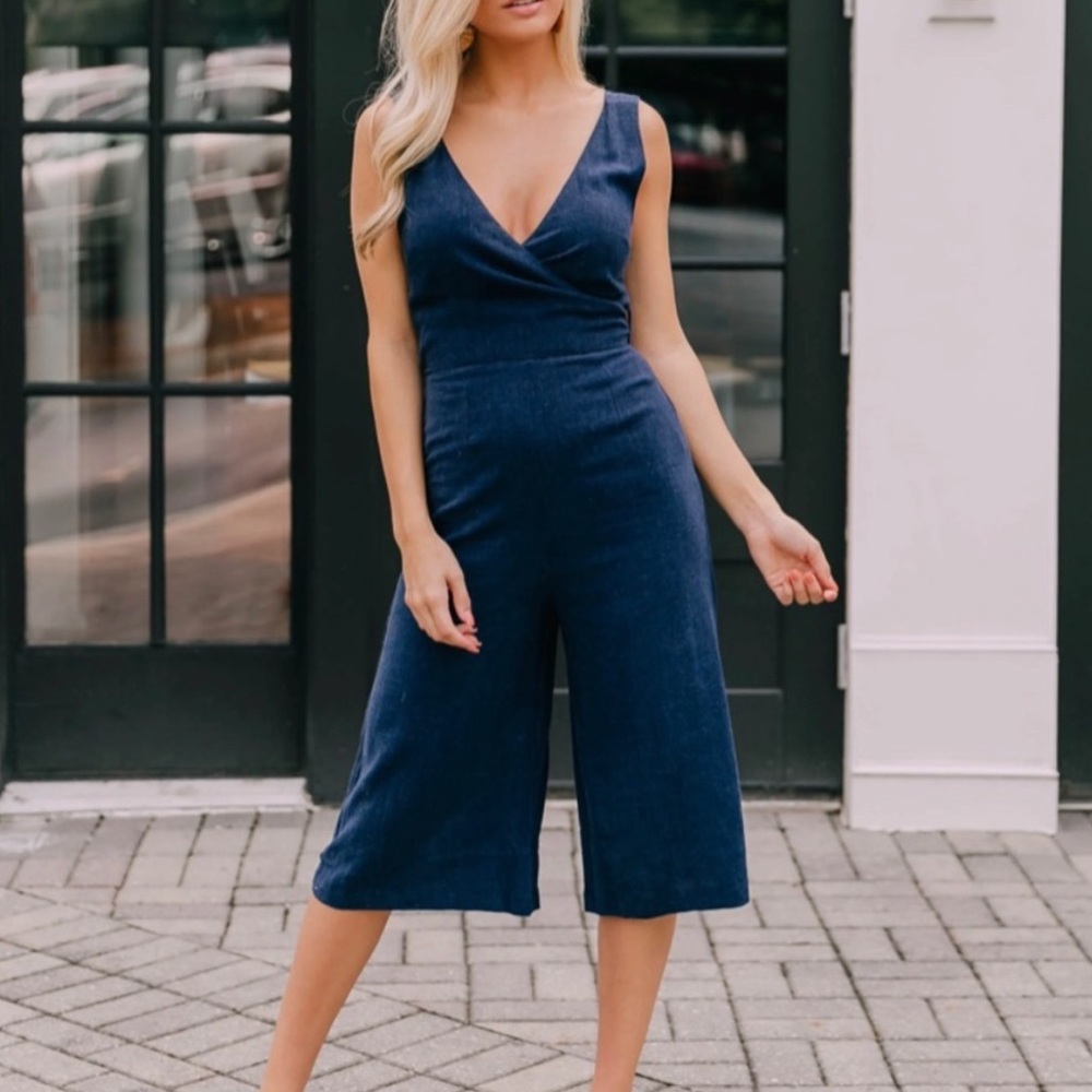 REVOLVE Bobi Jumpsuit in Navy Linen Blend Cropped New With Tags Size Small